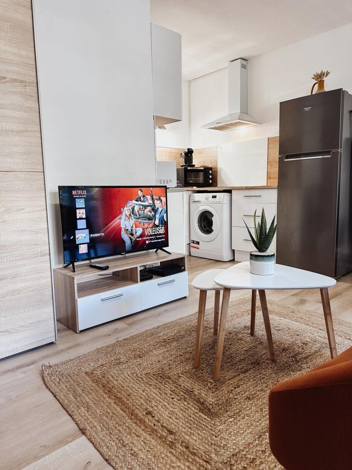 Studio Cosy - Balcon - Wifi - Free Parking Narbonne Exterior photo