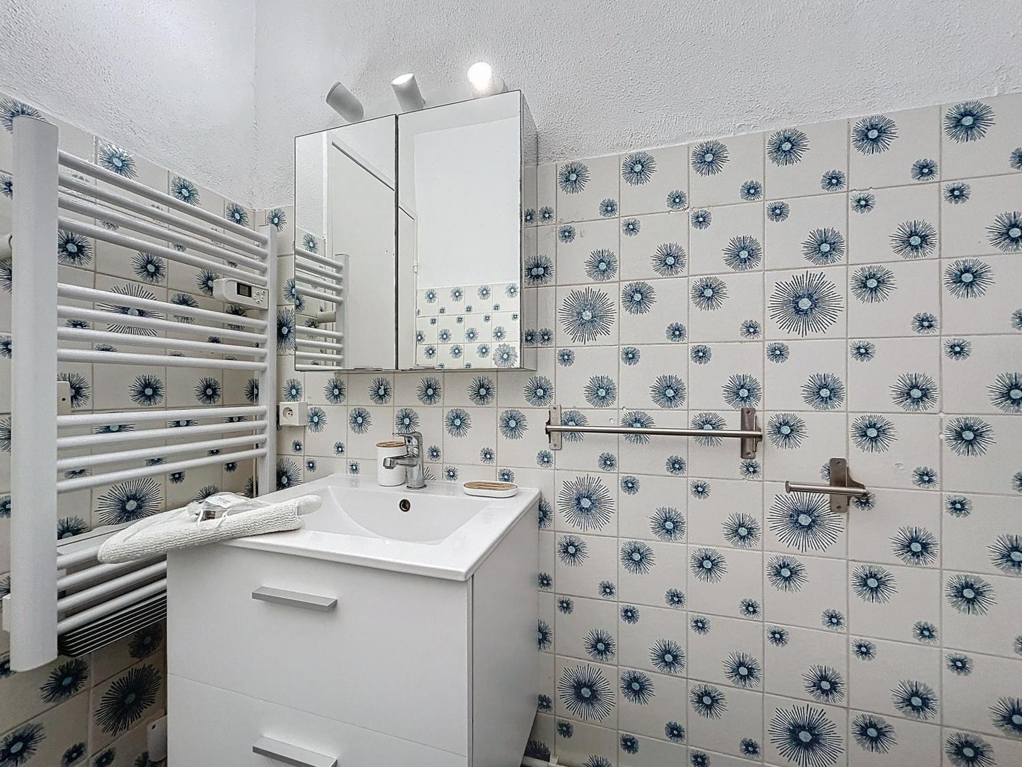 Studio Cosy - Balcon - Wifi - Free Parking Narbonne Exterior photo